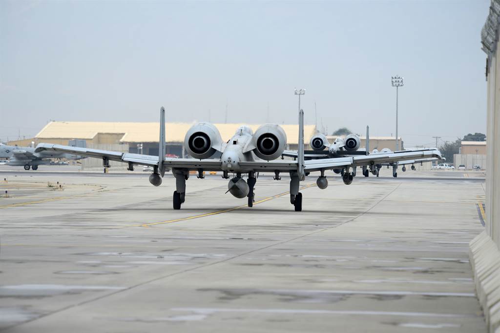 阿富汗巴格蘭空軍基地。圖為美軍部署時運營A-10攻擊機。 圖：翻攝DVIDS（資料照片）