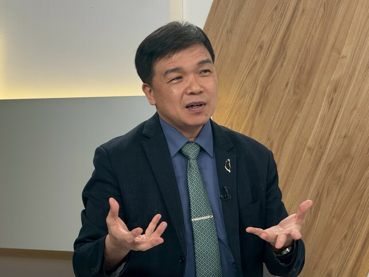大陸委員會副主委沈有忠接受Yahoo TV網路節目《齊有此理》專訪，今（24）天播出。 圖：Yahoo TV提供