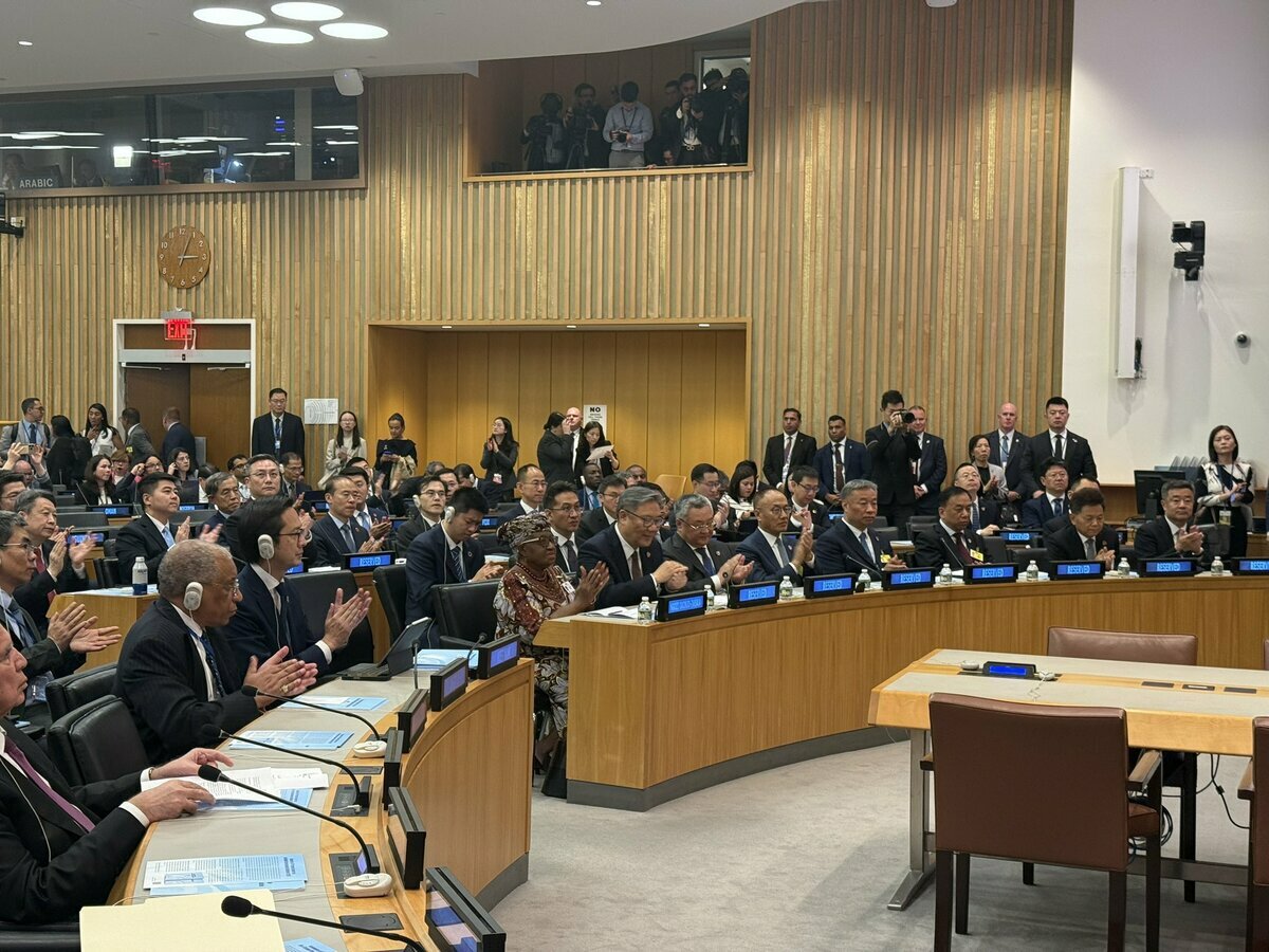 中國在聯合國大會高調宣布未來在 WTO 談判中將不再爭取「開發中國家特殊與差別待遇」（SDT）。 圖：翻攝「X」@NOIweala