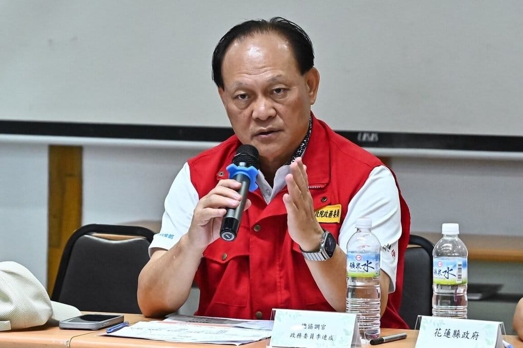 行政院9月30日宣布由救災專業的行政院政務委員季連成輪任前進協調所總協調官。 圖：行政院提供
