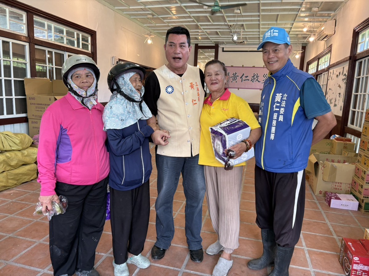 國民黨立委黃仁1日批評鍾沛君發言傷害大家的心，並反問「鍾小姐」有沒有真正深入到災區？ 圖：翻攝黃仁臉書（資料照）