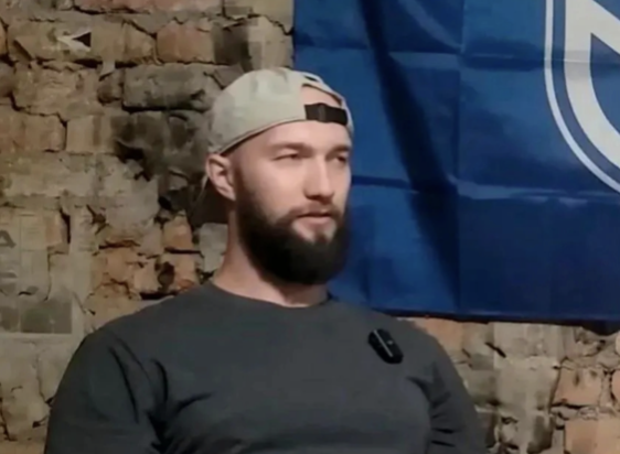 俄軍「第 36 獨立摩托化步兵旅（Okr）」前中尉 Lev Stupnikov 在 2023 年底抵達戰區之後，便與烏軍通訊，展開洩密行動。 圖：擷取自《騰訊網》