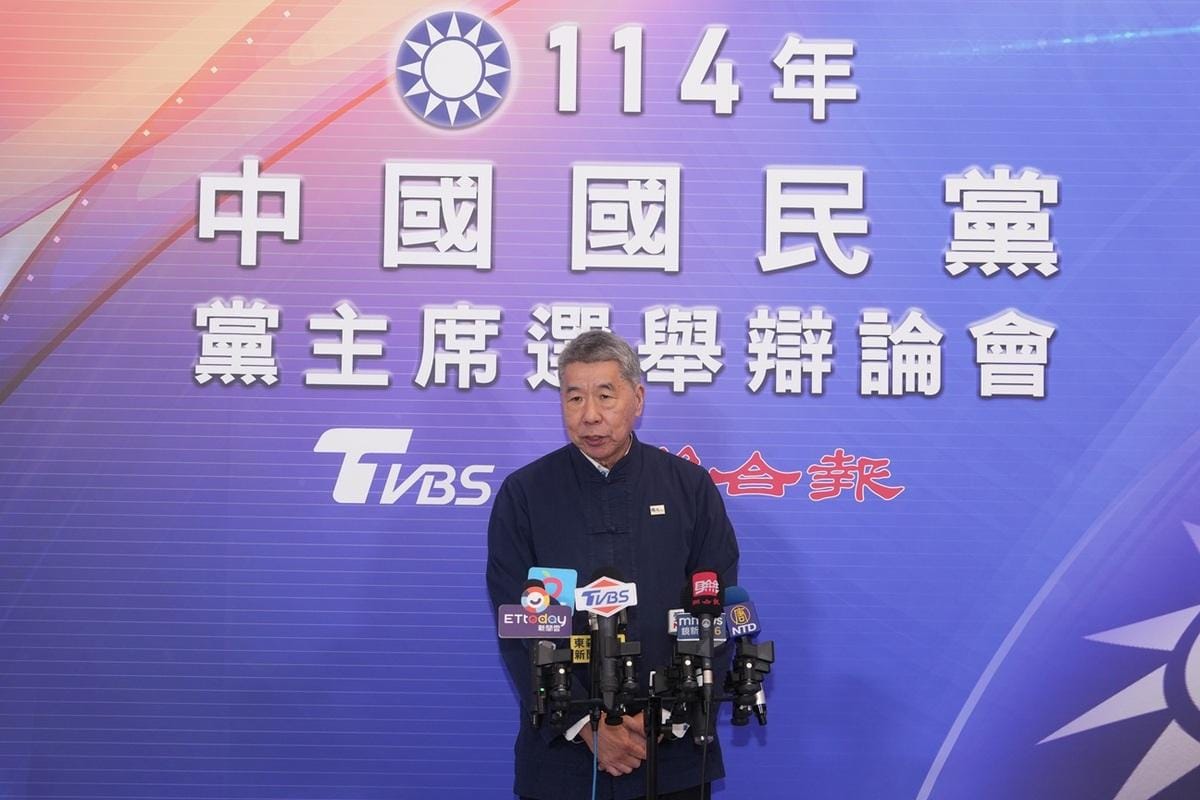國民黨主席候選人、孫文學校總校長張亞中。 圖：《TVBS》/提供