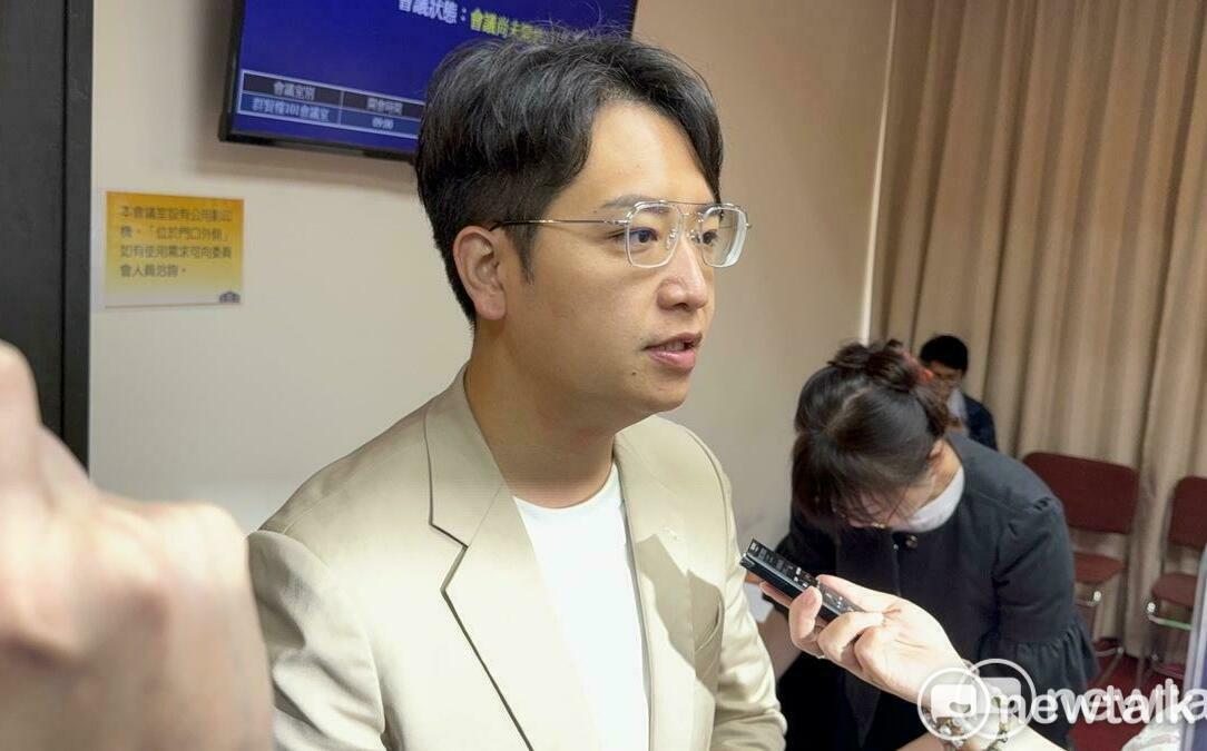 卓榮泰斥不審預算愛考察！ 藍委羅廷瑋、黃健豪各4次成「考察王」