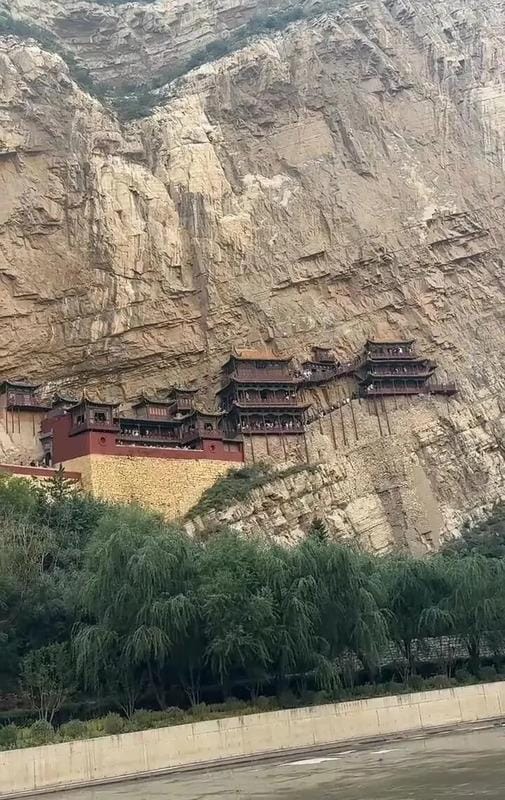 山西恆山懸空寺。 圖：翻攝自 騰訊新聞