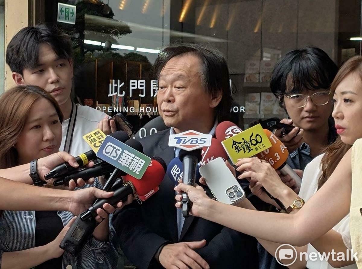 王世堅說，苗博雅、吳怡農都適合參選台北市長 圖：高逸帆／攝