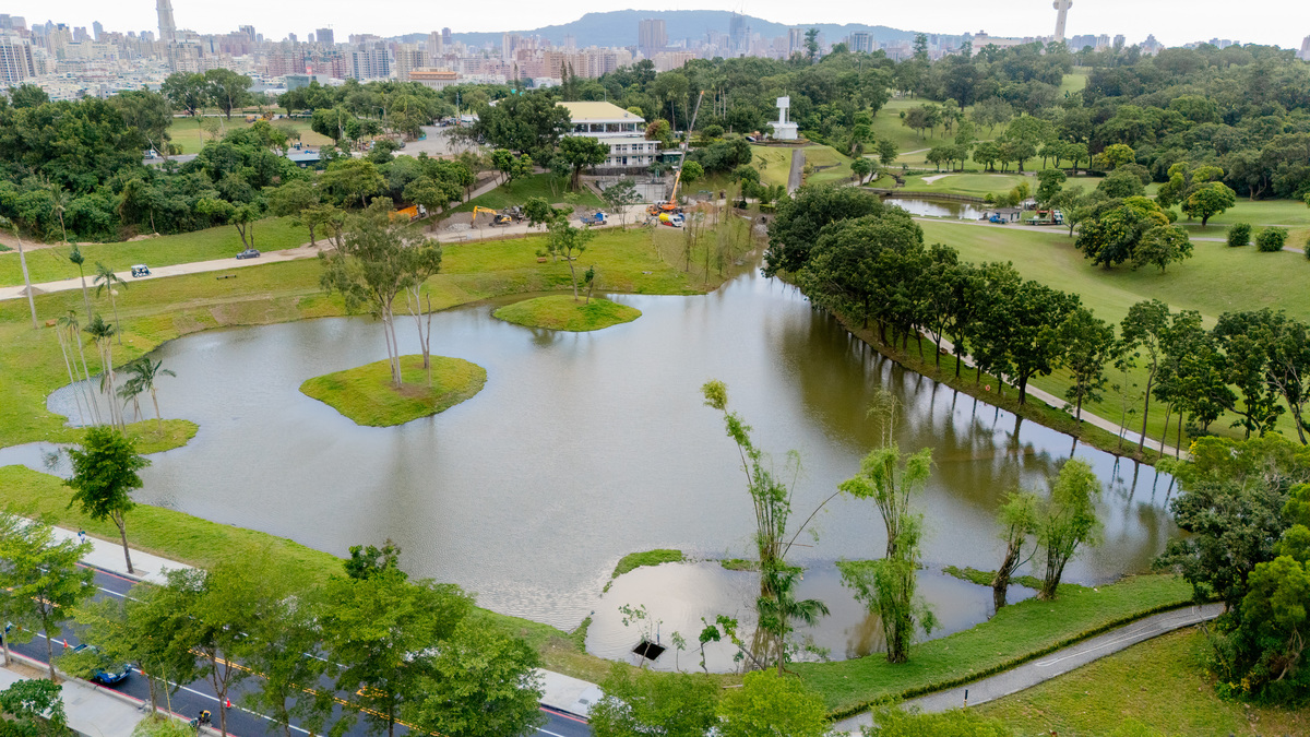 舊高雄高爾夫球場轉型的「高雄果嶺自然公園」，正式對民眾免費開放。 圖：高雄市政府/提供