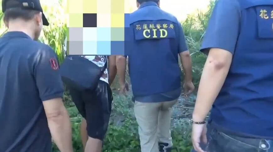花蓮發生殺人棄屍案，去年8月間金姓女子遭毆打致死棄屍，檢警12日在富里山區尋獲遺骨。（花蓮縣警察局提供）中央社記者李先鳳傳真　114年10月14日