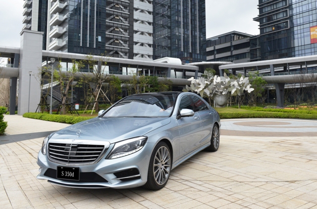 享受主導！賓士 S 350 d 運動版 在駕馭樂趣中品嘗成功