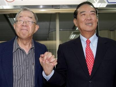 宋楚瑜參選2012，地方人士認為，志不在總統大位，而是「宋」人進國會成關鍵少數。圖片來源：中央社。