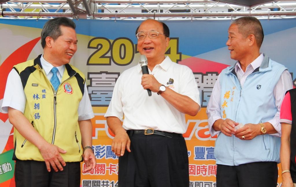 圖2之1：台中市長胡志強今(8)天出席體育嘉年華會活動。圖:翻攝台中市新聞局網站