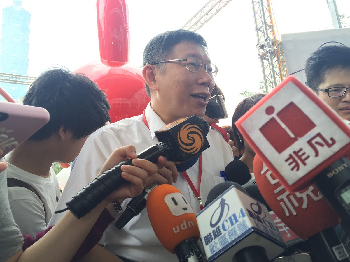 台北市長柯文哲1日上午出席台北風格交易所活動後受訪。圖：劉奕霆/攝
