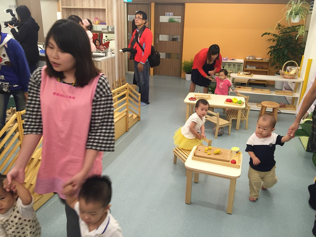 台北市政府8日上午舉行市政會議，會中討論修正「台北市幼兒就讀幼兒園補助辦法」部分條文，通過幼兒學費補助從5歲向下延伸至4歲。圖：新頭殼資料照片