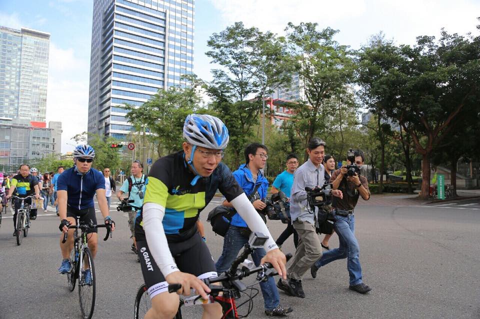 台北市長柯文哲14日從台北騎單車到新竹。圖：台北市政府提供