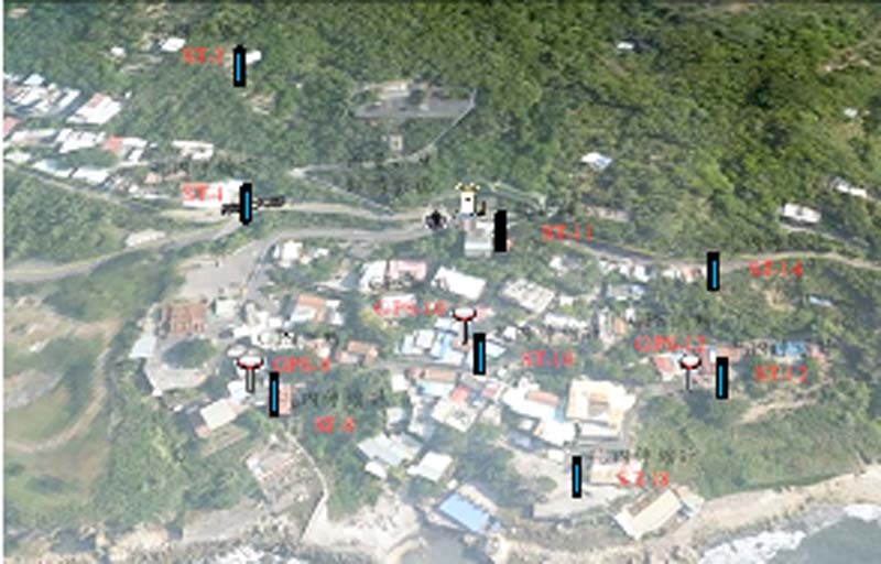柴山地層軟化滑動，水利局計劃在民宅集中處、滑動量較大區域的地底約20公尺處埋設約8個偵測孔(圖中標示點)。圖片來源：高雄市水利局。
