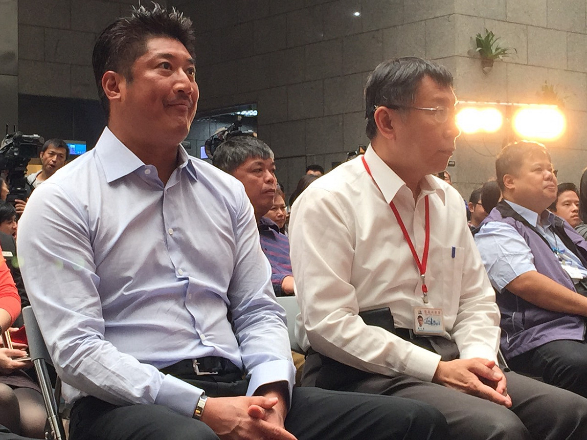 台北市長柯文哲12日上午出席「感恩的心，感謝有『妮』」捐贈記者會。圖：劉奕霆/攝