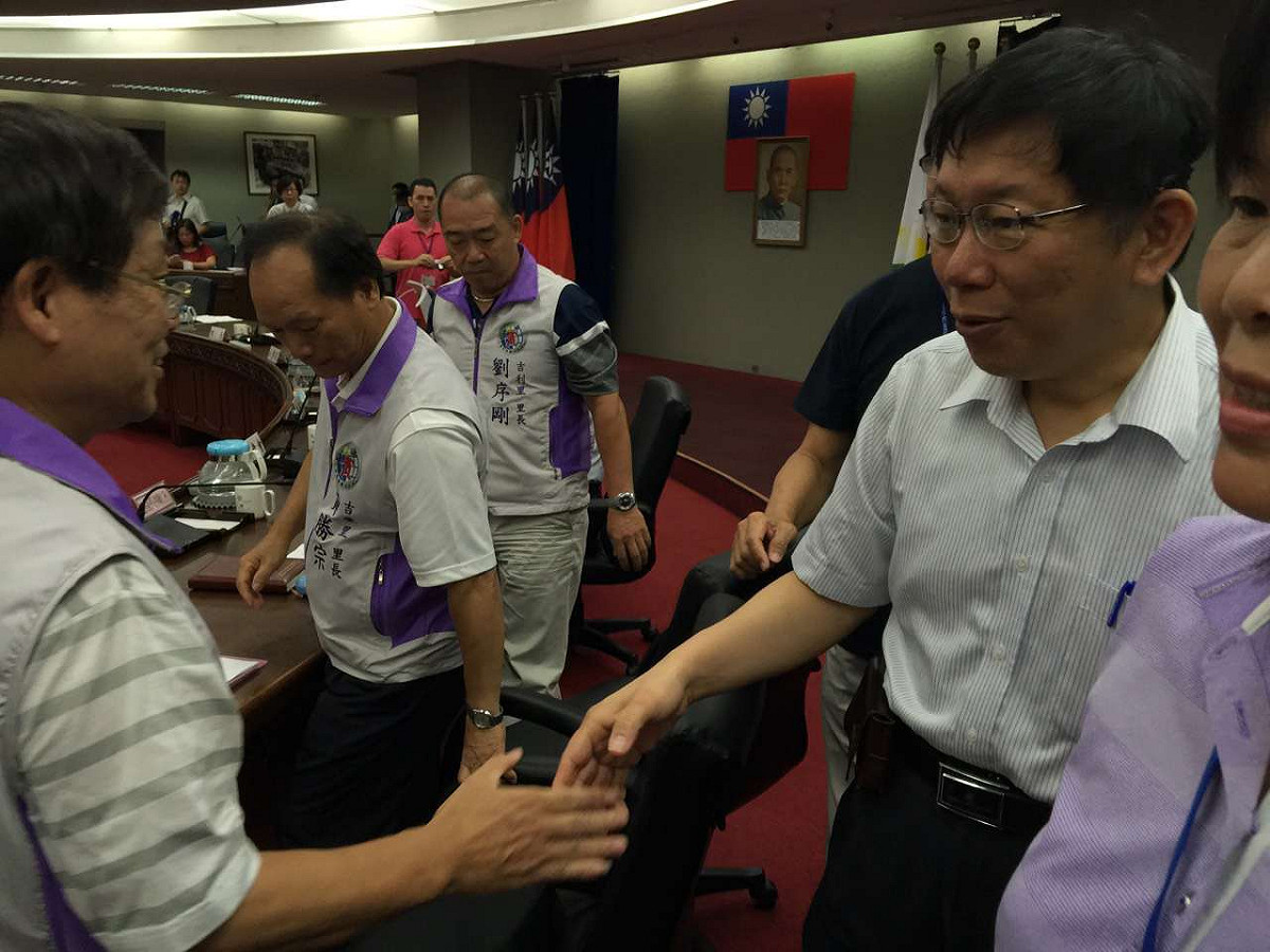 台北市長柯文哲24日上午出席里長座談會。圖：劉奕霆/攝