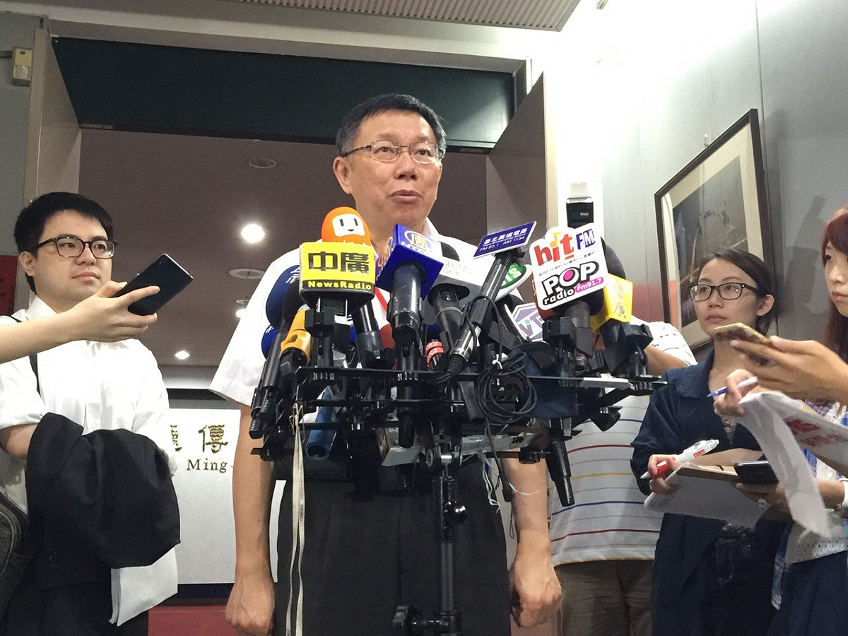 台北市長柯文哲16日上午接受媒體訪問。圖：劉奕霆/攝