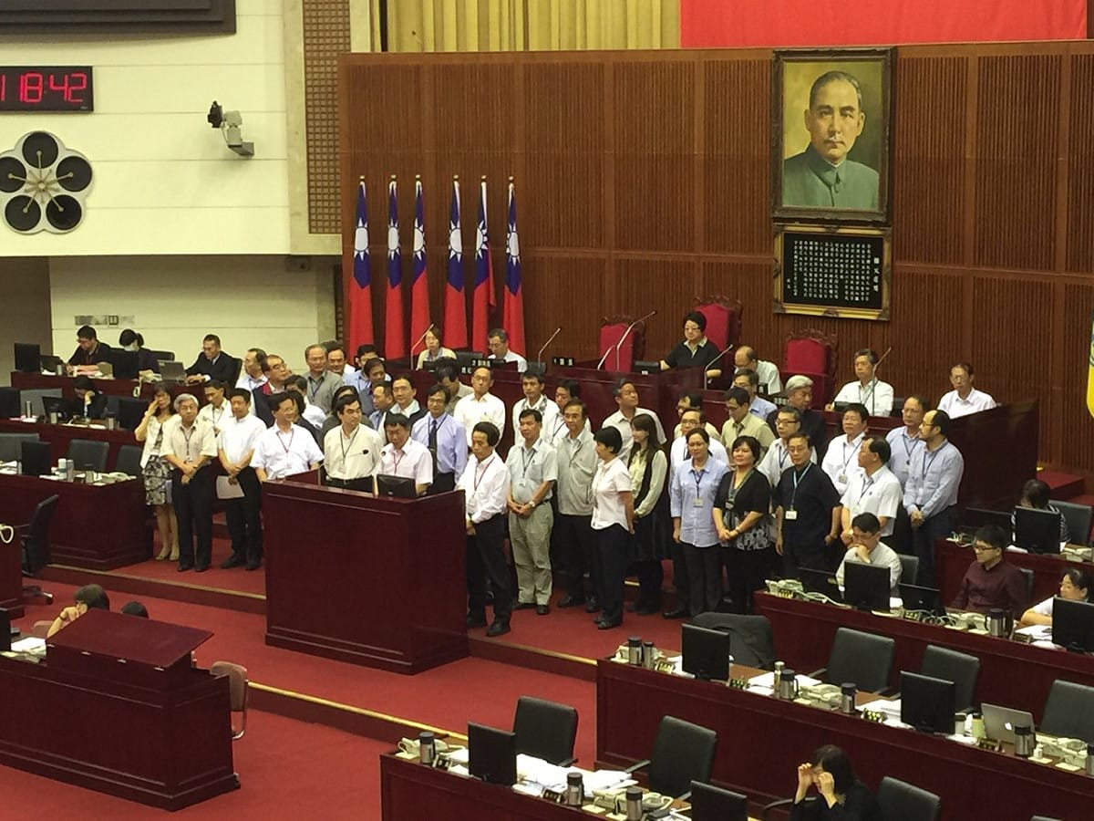 台北市長柯文哲4日下午在台北市議會接受市政總質詢。圖：劉奕霆/攝