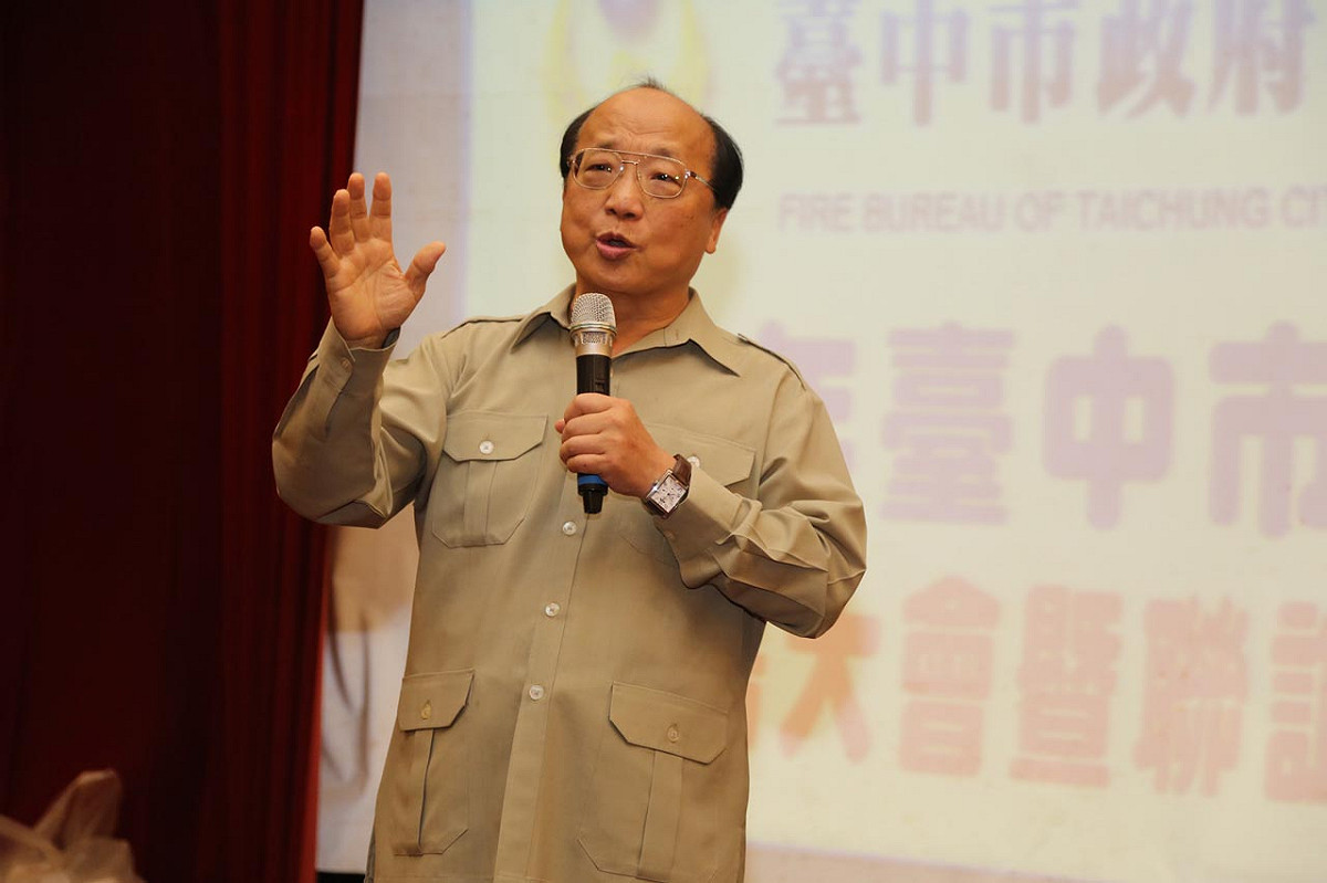 胡志強今(11)日出席義消表揚大會。圖：翻攝自台中市府新聞局網站。