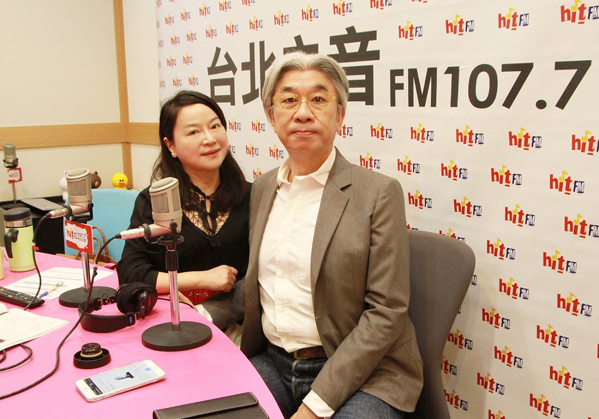 針對悠遊卡公司找來日本AV女優波多野結衣製作公益悠遊卡所引發的一系列爭議，台北市文化局長倪重華3日上午接受《台北之音》蔻蔻早餐專訪。圖：台北之音提供