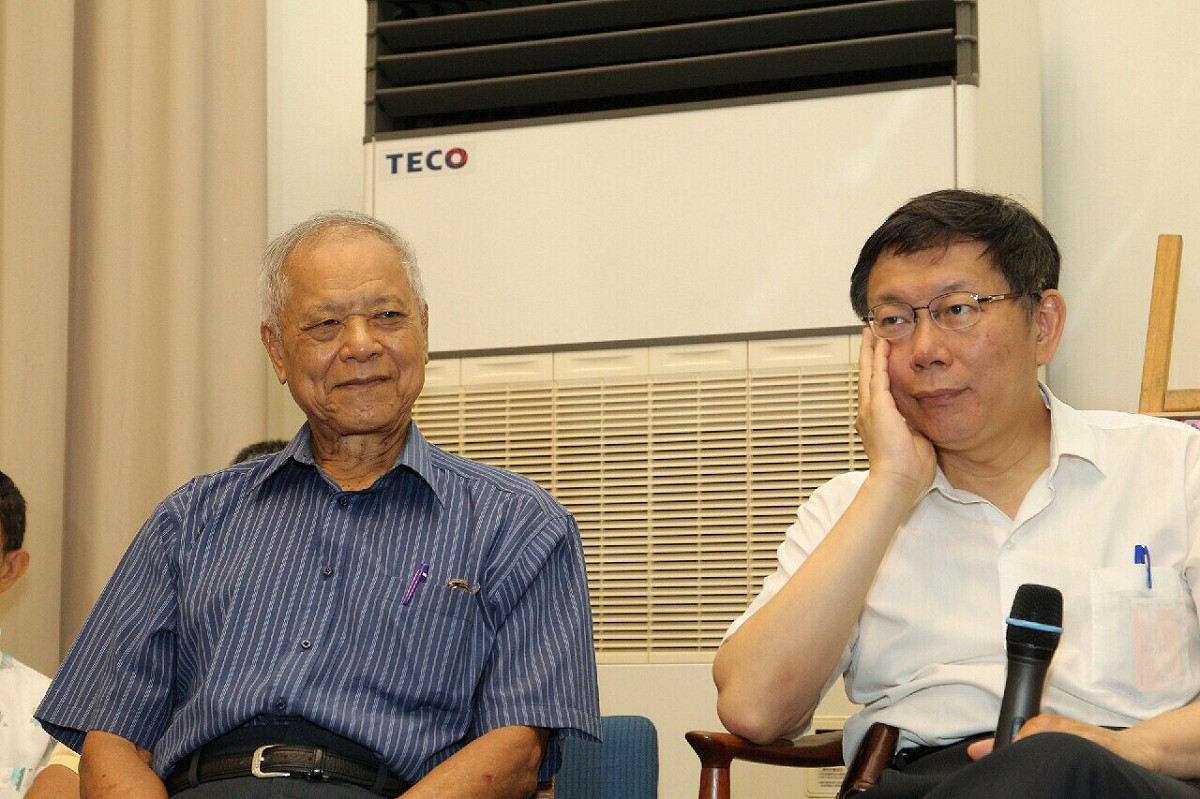 台北市長柯文哲16日說，有時候是自己太嚴厲了，下屬很想把事情做好，濁度超過1萬2也不放棄，一直到最後系統就當掉了。圖：台北市政府提供