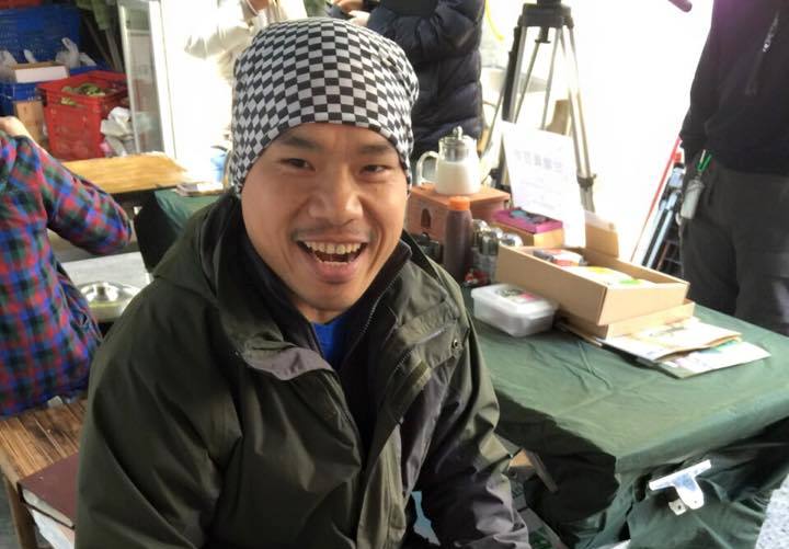 農產運銷公司今(1)日的董事遴選，依照持股比例，原定由北市府官派5名府內董事，不過北市府讓出一個席次，給遴選委員會推薦的「白米炸彈客」楊儒門。圖：翻攝自楊儒門臉書