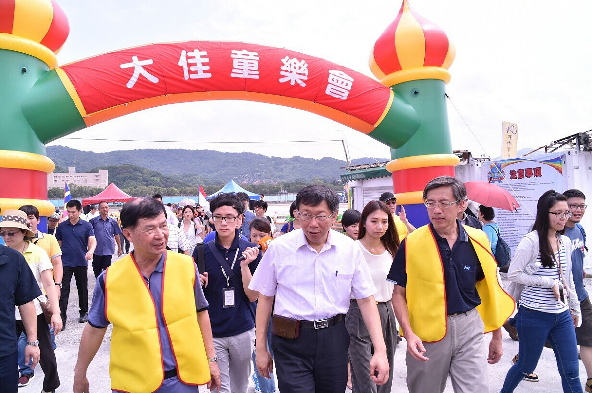北捷3日發生誤傷事件，有議員認為北捷處理過程太慢，應該撤換高層。不過台北市長柯文哲認為，事件是保全問題，要撤換高層「找不到邏輯關聯性」。圖：台北市政府提供