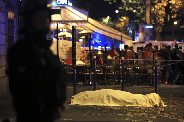 法國巴黎巴塔克蘭劇院發生近百人死亡的慘劇。圖片來源：達志影像/美聯社