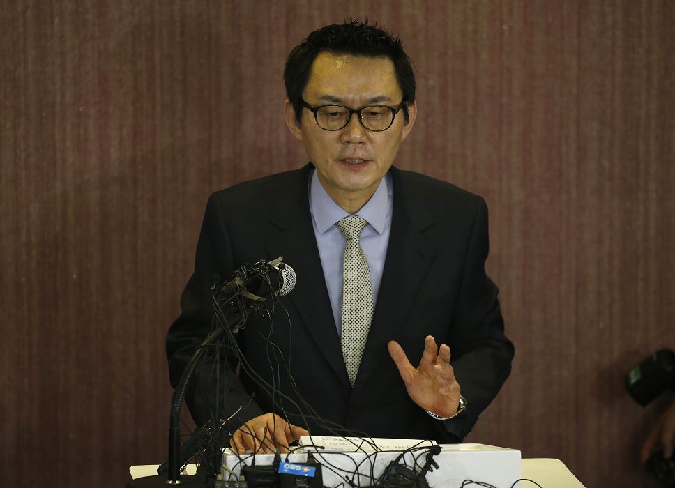 前青瓦台發言人尹昶重（圖）上週在陪同總統朴槿惠訪美期間，涉嫌性騷擾一名實習生而遭撤職。圖片來源：達志影像/路透社。