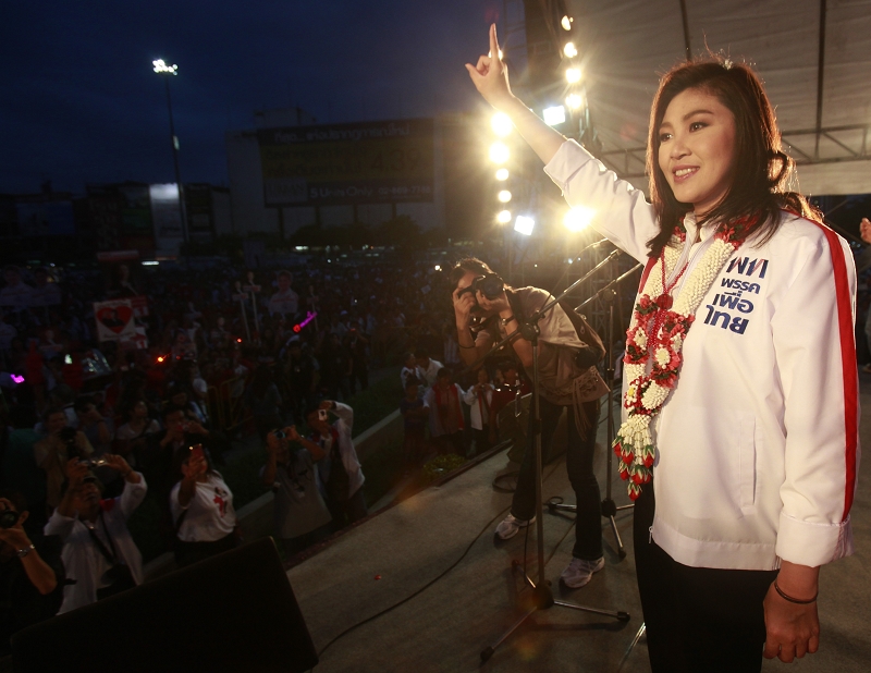 下星期天泰國就要舉行大選，目前流亡在杜拜的戴克辛（Thaksin Shinawatra）的么妹盈拉（Yingluck Shinawatra）是這次選舉最耀眼的明星。圖片來源：達志影像/路透社
