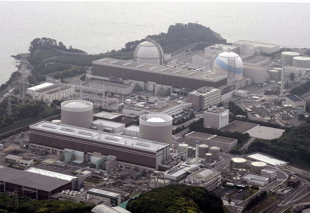 位在日本佐賀縣玄海町的九州電力玄海核電廠2、3號反應爐是否重啟，則有待壓力測試結果。圖為玄海核電廠。圖片來源：達志影像/路透社。