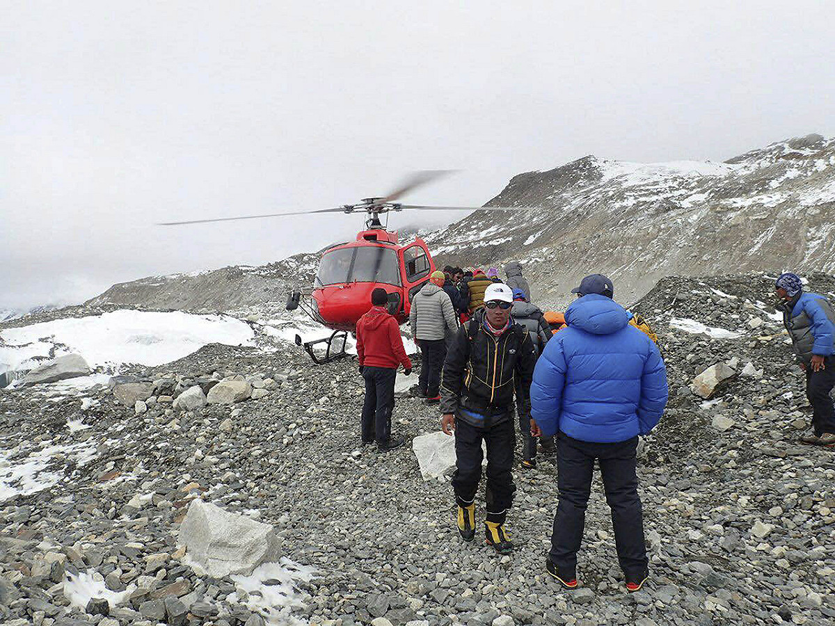 觀光局26日晚間指出，赴尼泊爾登山的台灣遊客，目前確定都很平安。圖片來源：達志影像/美聯社