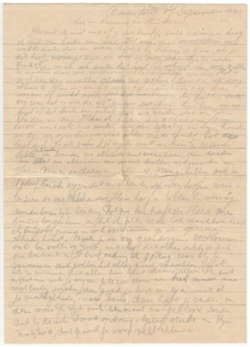 一封在二戰時期寫下的與妻兒訣別家書，歷經71年後，終於被送到已高齡92歲的荷蘭老翁手上。圖：翻攝自International Tracing Service