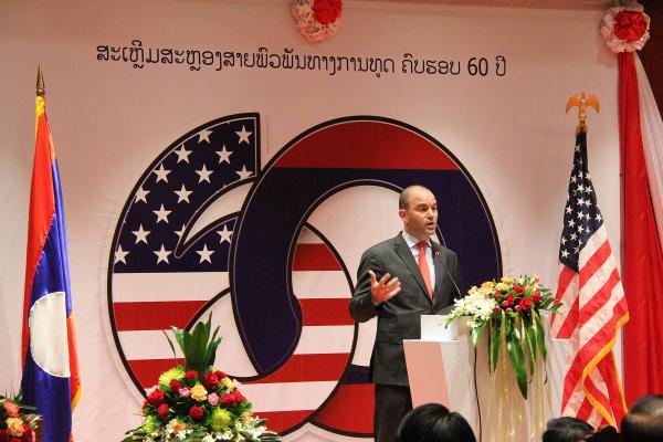 對於南海爭議，美國白宮副國家安全顧問羅茲一直強調將致力維持航行自由。圖：翻攝羅茲推特