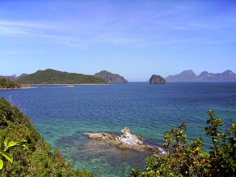 南海諸島主權問題，長期以來造成各國紛爭，馬尼拉當局已決定撥10億菲律賓披索(菲律賓1比索=0.68646新台幣)整修3個海軍基地。圖：翻攝維基百科