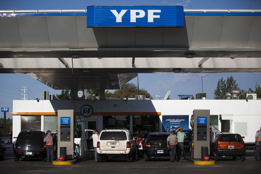 阿根廷總統費南德茲計劃接管全國最大石油公司YPF。圖片來源：達志影像/美聯社。