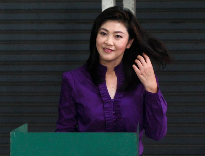 泰國國家選舉委員會昨(12)日晚間宣布，未批准在7月3日國會大選中逾1/4勝選的候選人當選，其中包括了盈拉。圖片來源：達志影像/路透社。