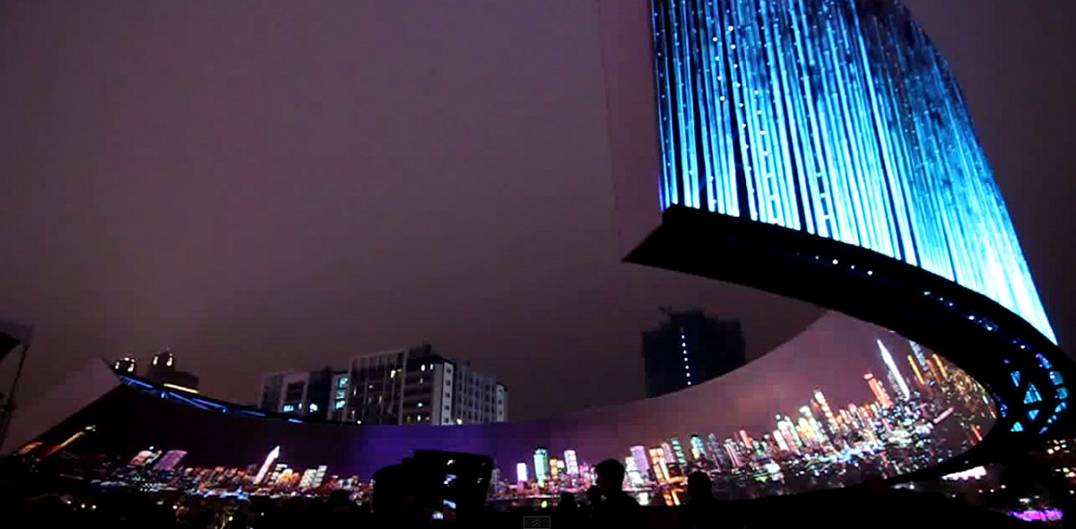 Architizer A+ Awards全球建築評比獲獎名單日前出爐，2013年台灣新竹燈會「永續之環」一舉抱走評審與大眾雙料大獎。圖：翻攝網路