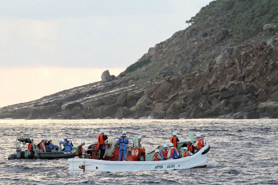 日本將釣魚台國有化引發中、日、台的緊張。圖為東京都調查船日前前往釣魚台海域勘查。圖片來源：達志影像/路透社。