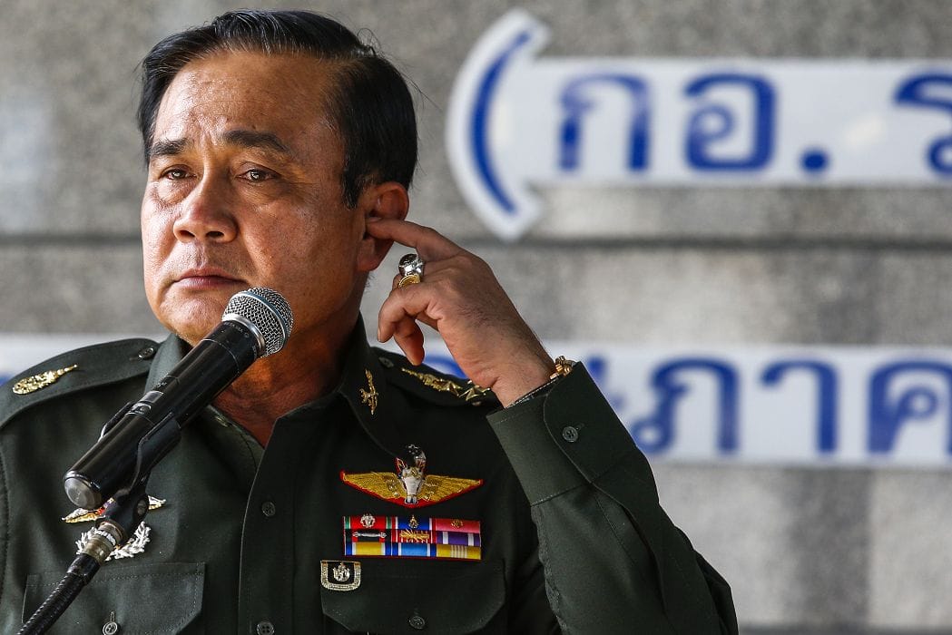 泰國軍方在宣布實施戒嚴令2天後正式奪取政權，泰國陸軍總司令帕拉育(Prayuth Chan-ocha)今天還自任代理總理。圖片來源：達志影像/路透社