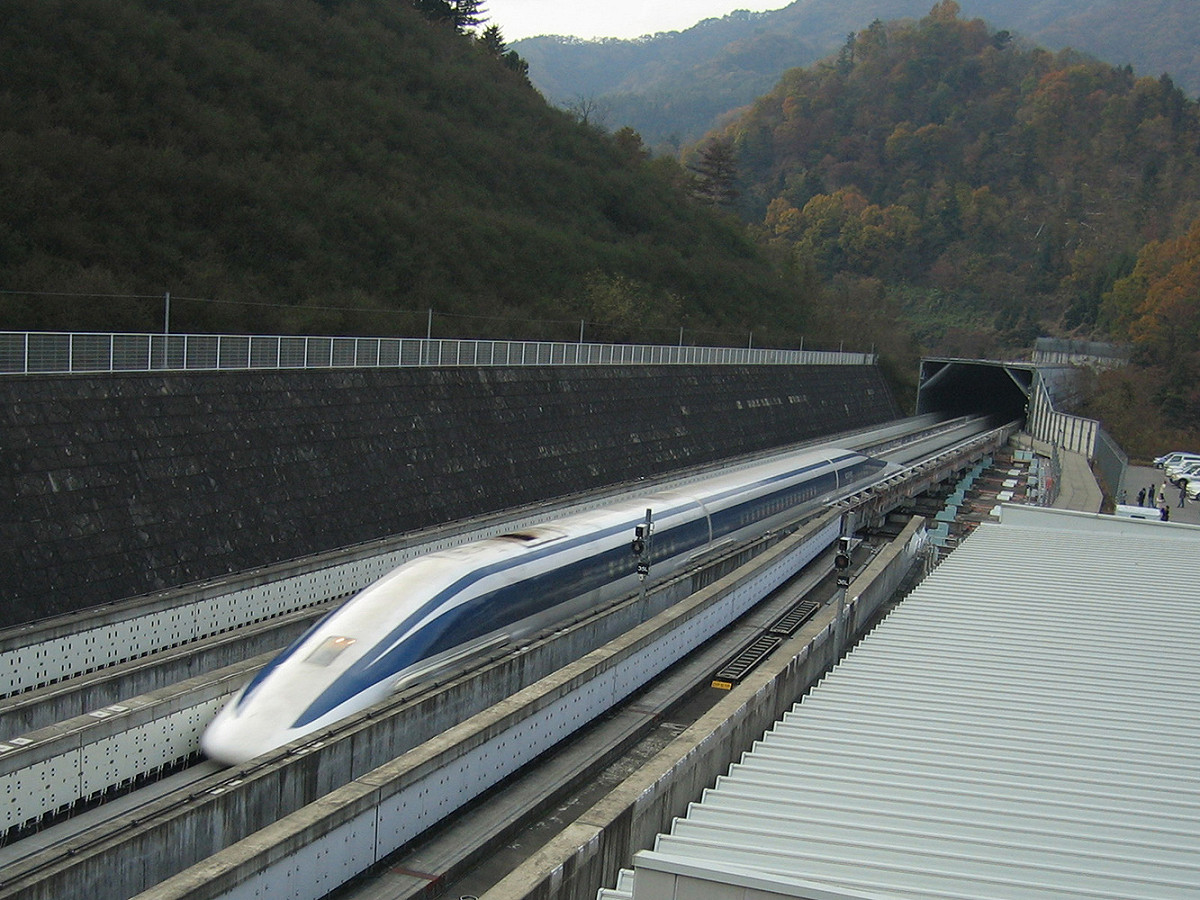 JR東海公司於上週陸續進行高速行駛長距離試驗，結果打破該公司12年創下的紀錄。圖：翻攝網路