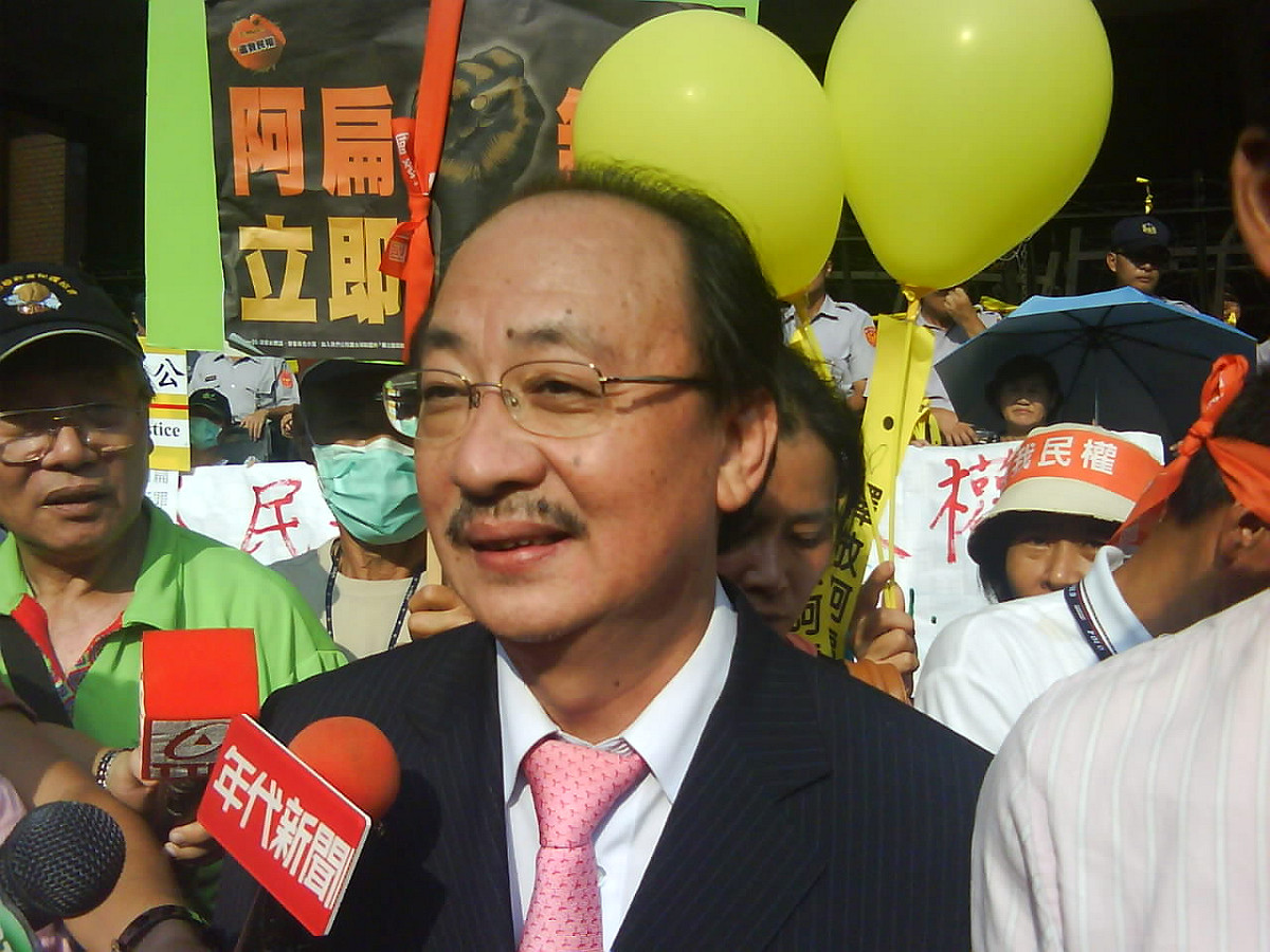 吳育昇:卸任總統一審有罪應取消禮遇 柯建銘反對因個案修法