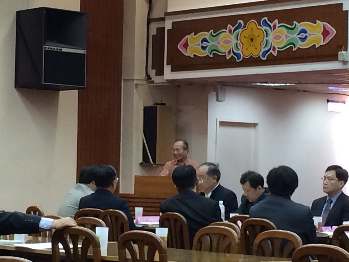 台灣安全促進會會長陳茂雄直言，我國若採取內閣制，將會產生弊端，甚至可能成為獨裁國家。圖：符芳碩/攝