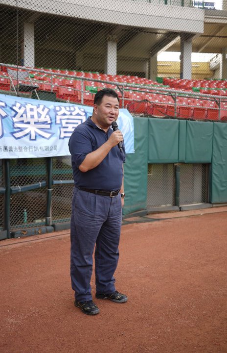 在民進黨台北市黨部主委莊瑞雄故作神秘之下，間接證實了趙士強將批綠袍選立委。圖片來源：趙士強臉書（Facebook）