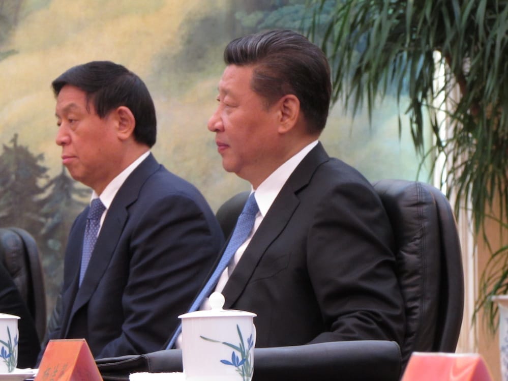 朱習會4日上午舉行，中共總書記習近平特地戴上藍色領帶迎接朱立倫。圖：邱珮文/攝