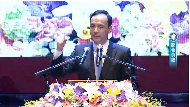 筆者認為，自己徵召自己已經夠荒謬了，朱立倫還宣稱這才是「民主」。圖：翻攝自YouTube
