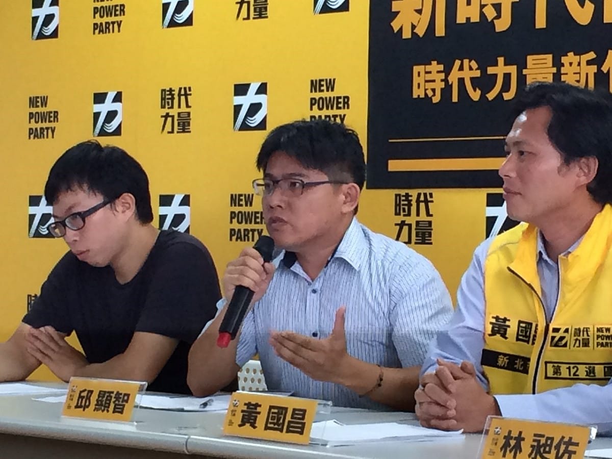 邱顯智指出，若未來柯建銘真的要整合，要先透過公開對政策及國會改革辯論後，再由選民決定。圖：符芳碩/攝