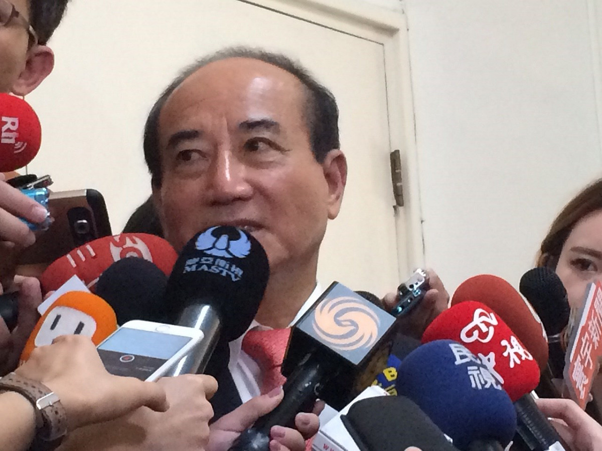 根據媒體報導，外界傳出立法院長王金平與親民黨主席宋楚瑜2人持續熱線商討合作，朝著「王正、宋副」跨黨派參選正副總統之方向。對此，王金平25日上午受訪時表示，這是非常不切實際的想像。圖：新頭殼資料照片