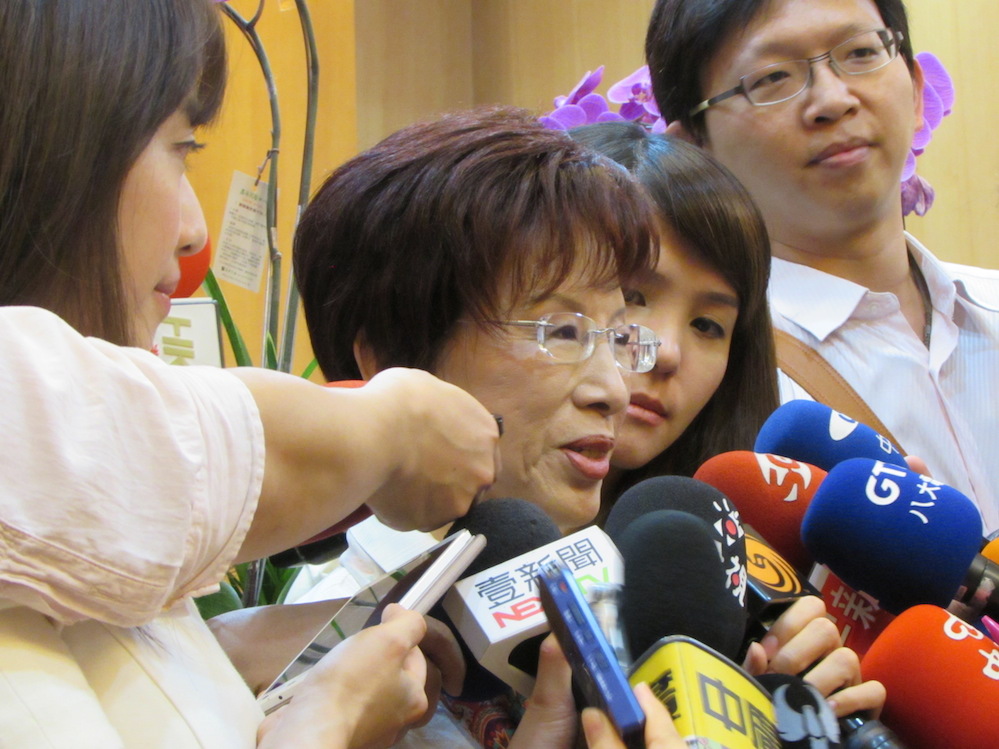 有關國民黨主席朱立倫是否可能代替準總統參選人洪秀柱訪美議題，洪、朱2人再度不同調。圖：邱珮文/攝